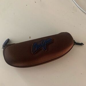 Maui Jim sunglasses case only clam shell brown zipper closure w/ clip